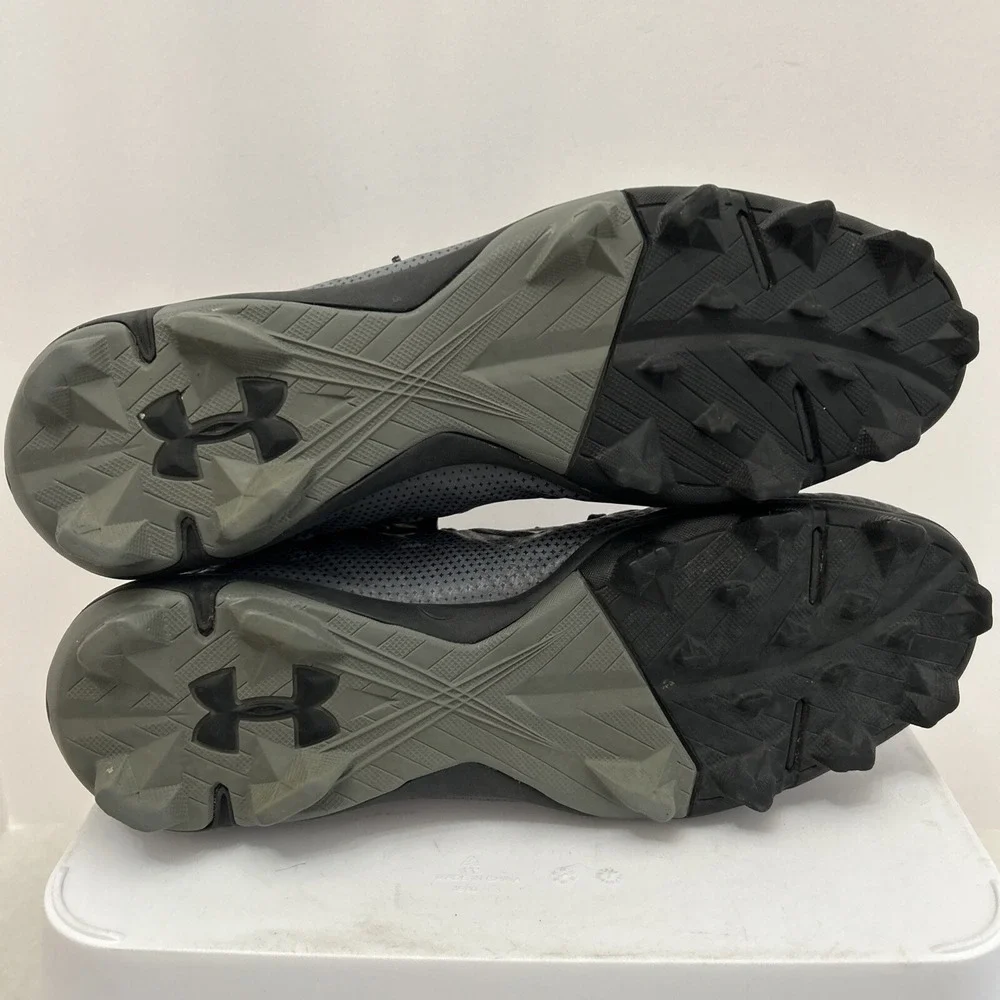🔥🔥🔥UNDER ARMOUR CLEATS SIZE 10 -‎ 1297306-001 VGC 🔥🔥🔥